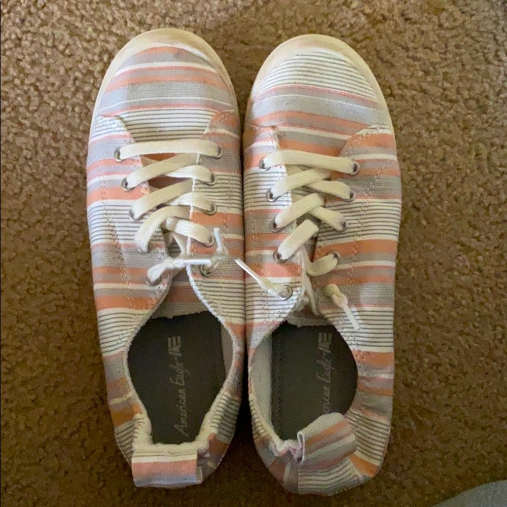 American Eagle Striped Flat Sneakers.